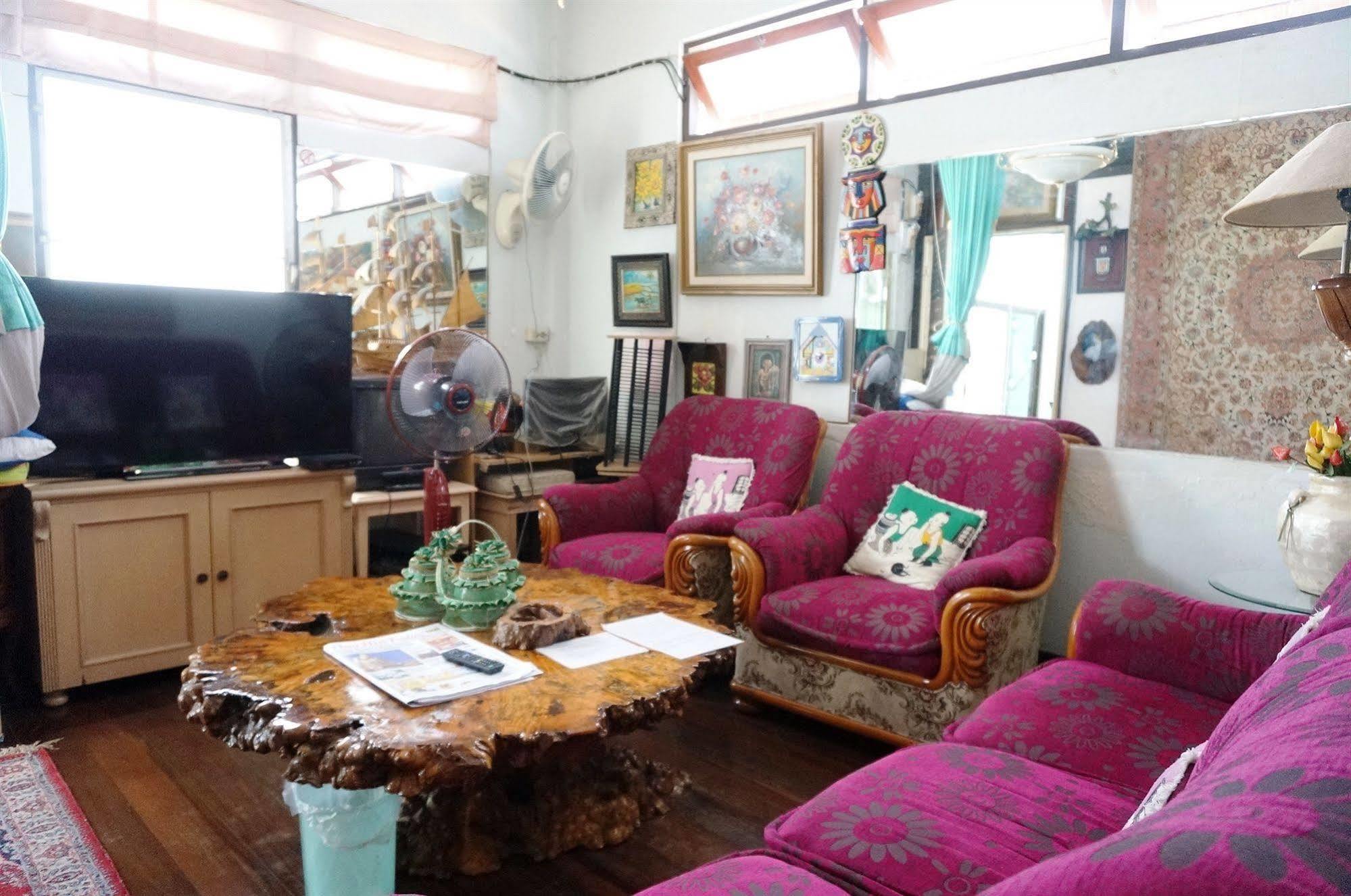 King'S Home Hua Hin Homestay Екстериор снимка