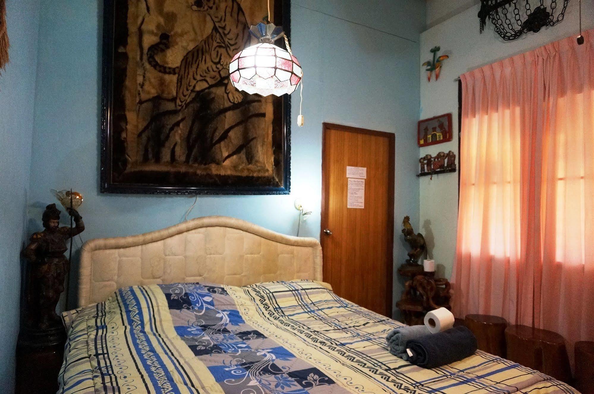 King'S Home Hua Hin Homestay Екстериор снимка