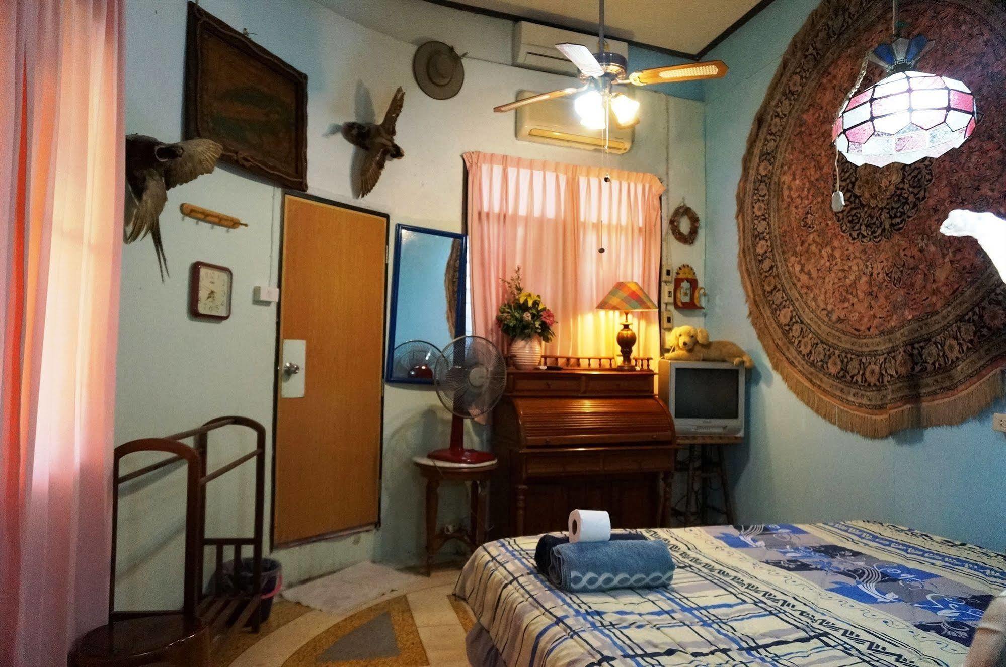 King'S Home Hua Hin Homestay Екстериор снимка