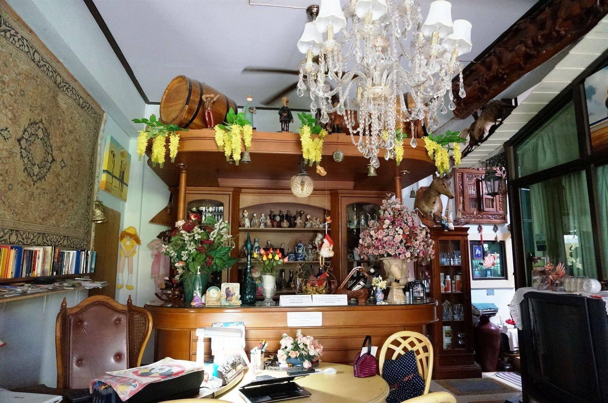 King'S Home Hua Hin Homestay Екстериор снимка